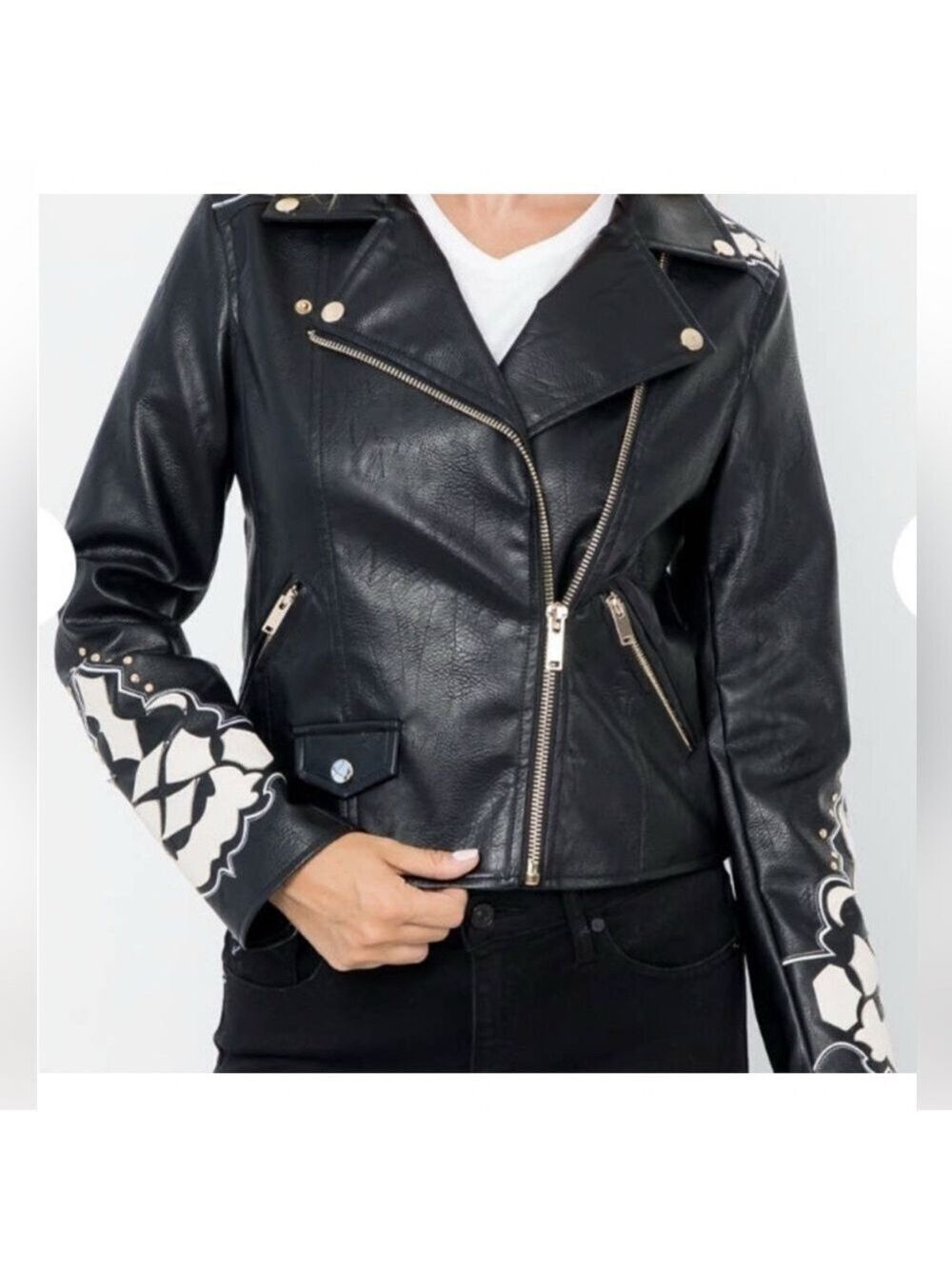 STOOSH Black Faux Leather Embellished Jacket Woman's NWT - Picture 5 of 8